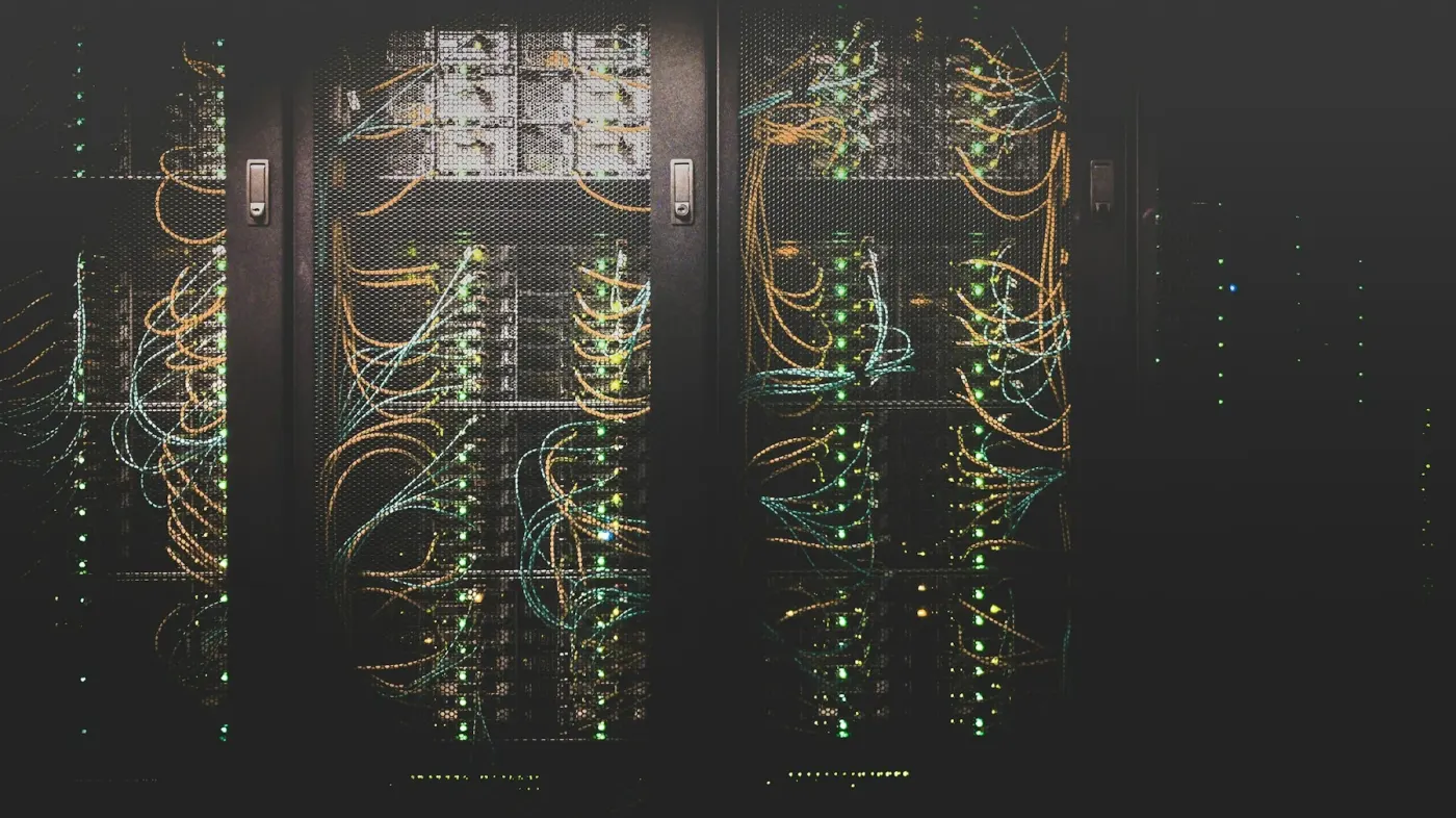 Data centre server rack